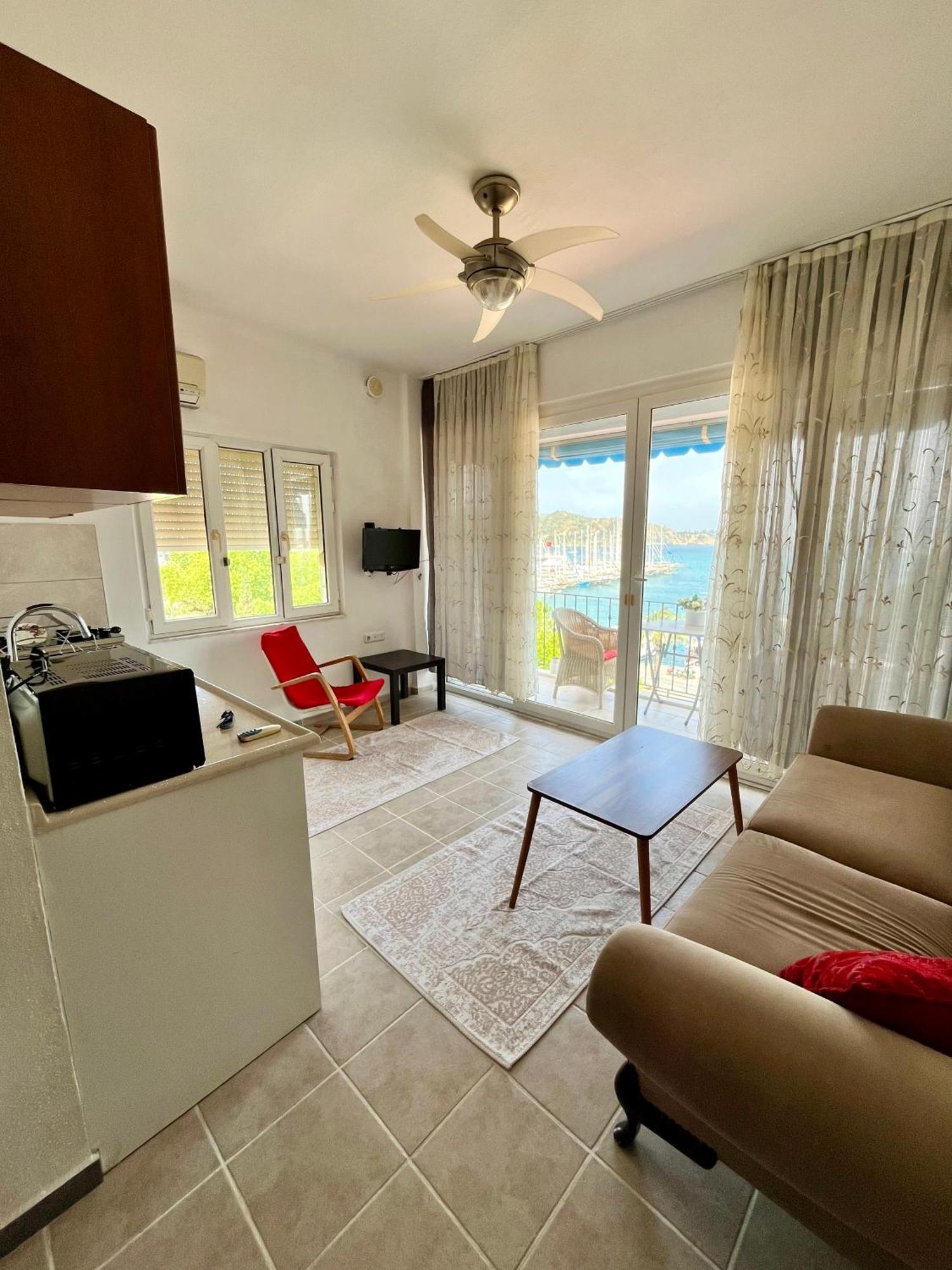 Harbour View 2 Apartment Фетие Екстериор снимка